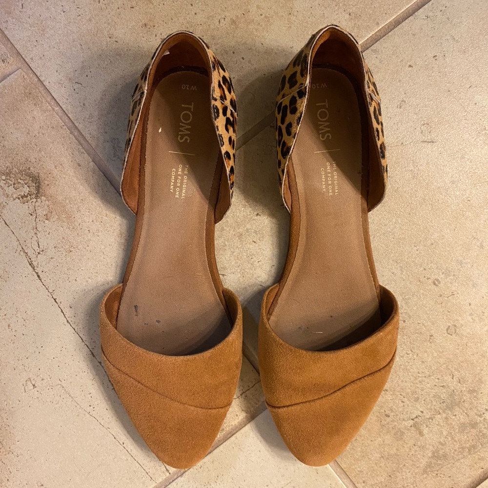 Toms Jutti D’Orsay Flats - size 10